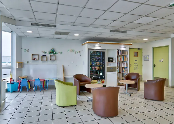 B&B Hotel Montlucon Saint-Victor