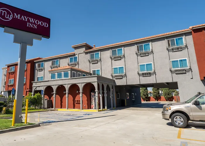 Maywood Inn