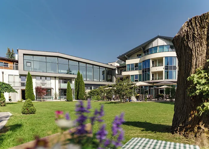 Hartweger'S Hotel