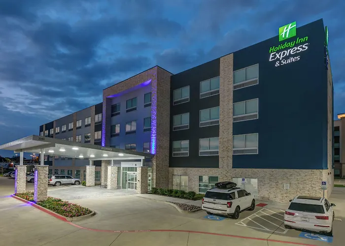 Holiday Inn Express & Suites Dallas - Plano North By Ihg
