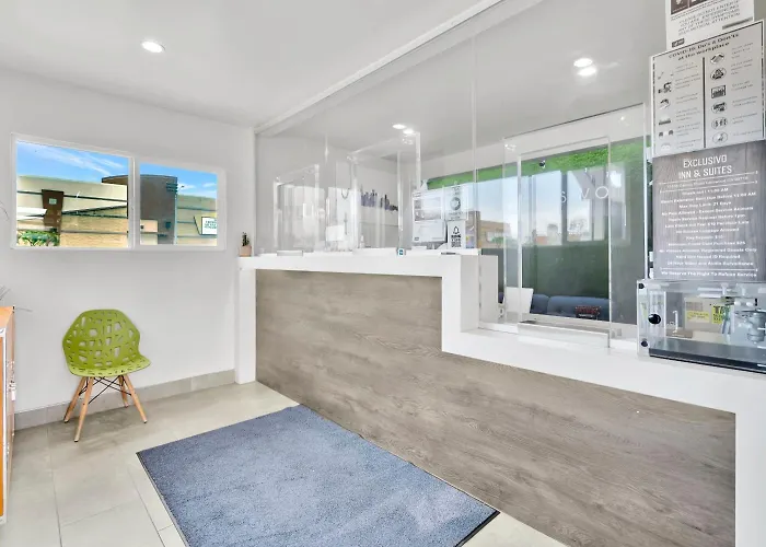 Exclusivo Inn And Suites