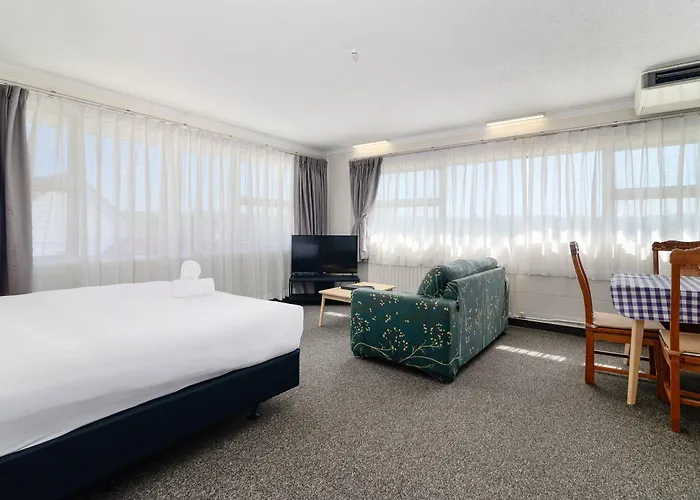 Thermal Oak Motel