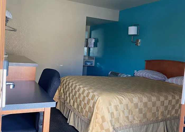 Lone Pine Budget Inn
