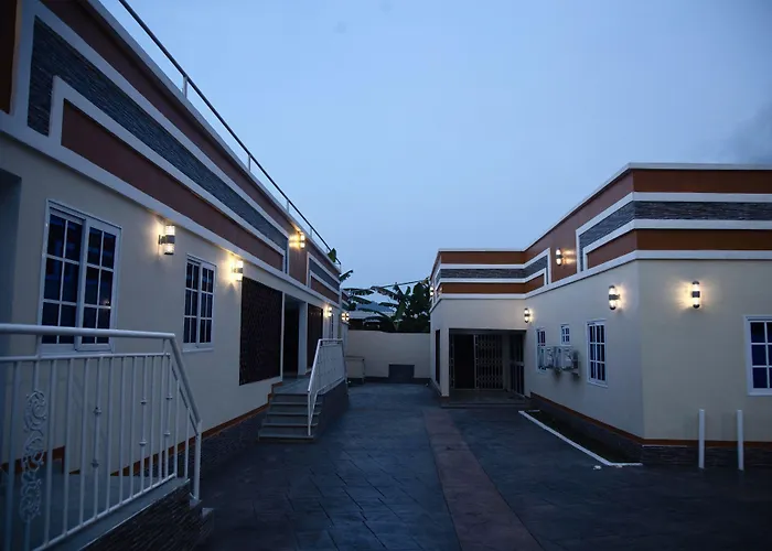 Brymac Hotel