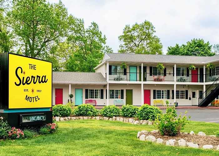 The Sierra Motel