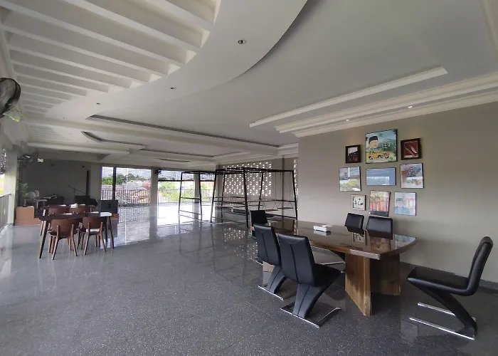 Maulidia Hotel Syariah & Convention Center