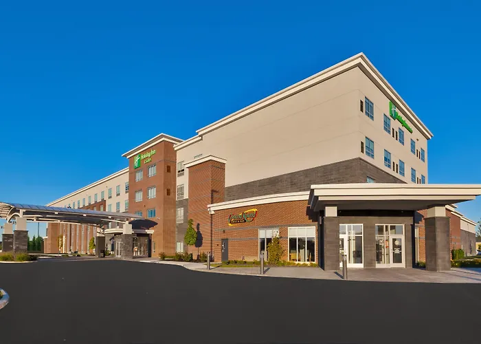 Holiday Inn & Suites - Toledo Southwest - Perrysburg By Ihg