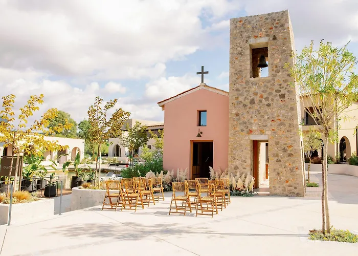 W Costa Navarino (Adults Only)