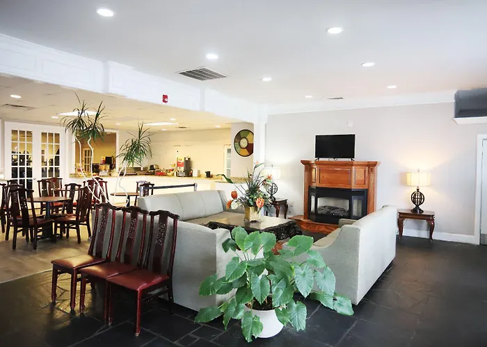 Greenville Inn & Suites
