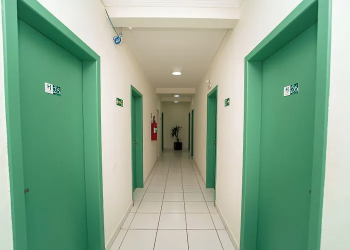 Hotel Joli