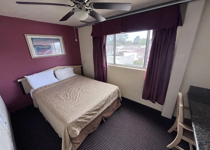Economy Inn