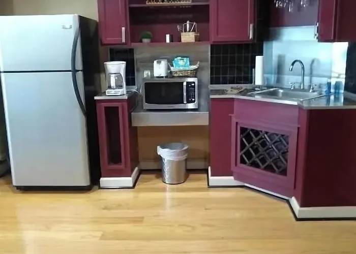 Southern Comfort Suites