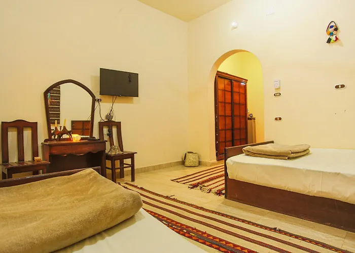 Seliyaa Siwa Inn Hotel