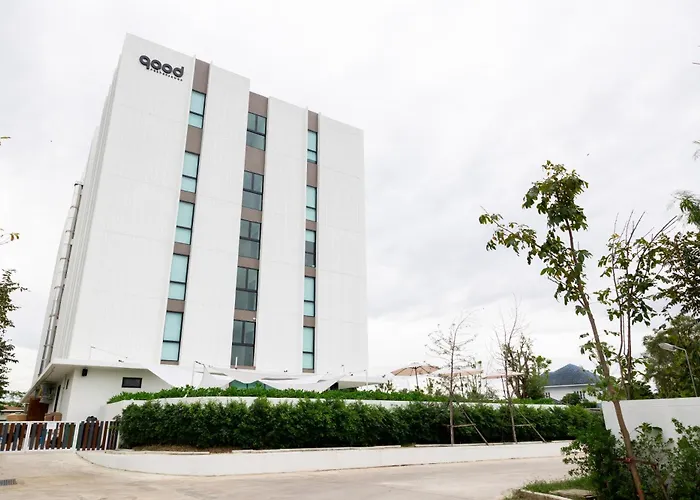Good Nakhonsawan Hotel