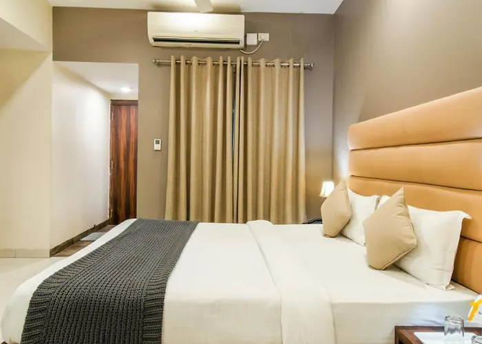 The Avenue Hotel & Banquet Near Bhopal Junction