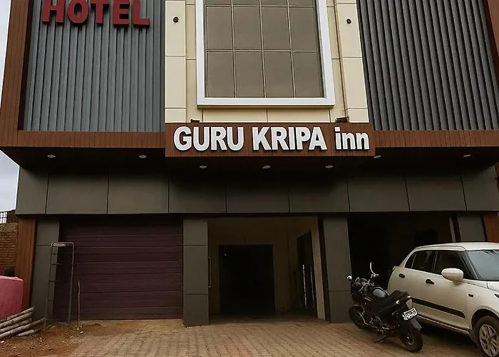 Hotel Guru Kripa Inn, Kamta Nath Mandir, Chitrakoot