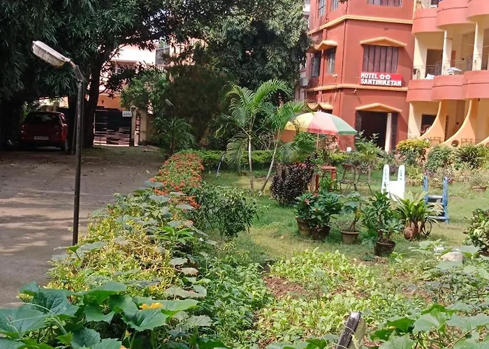 Hotel Santiniketan