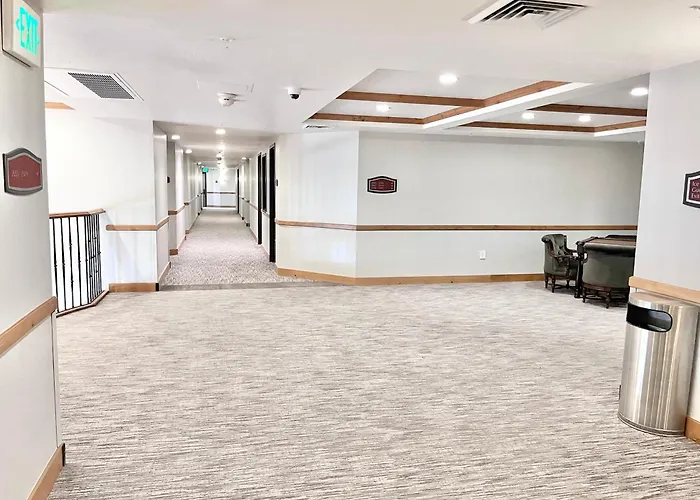 Elevated 2Q Suite Near Park City Ski + Pool -1047