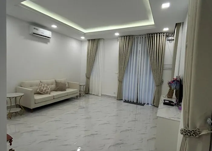 Charming 4-Bedroom Townhome In Vibrant Phnom Penh!