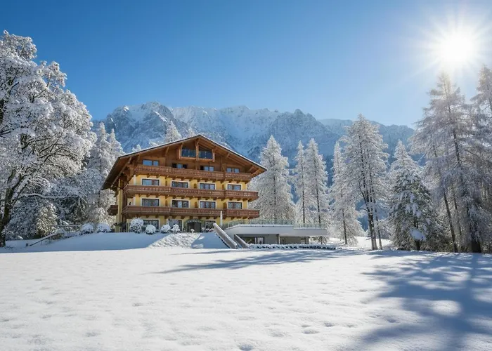 Hotel Roesslhof 4 Star Superior