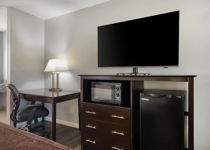 Best Western Lake Conroe Inn