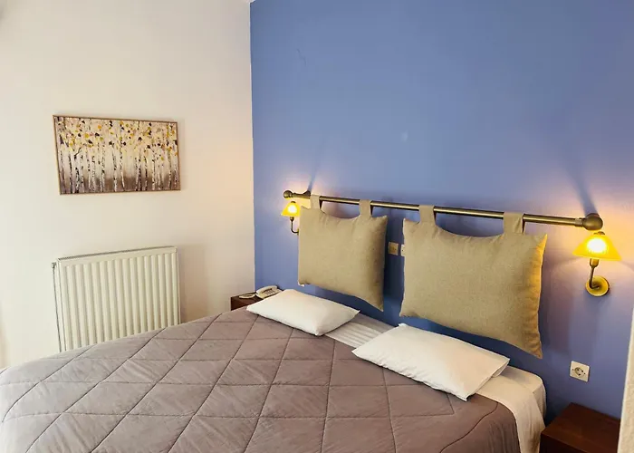 Artemis Hotel