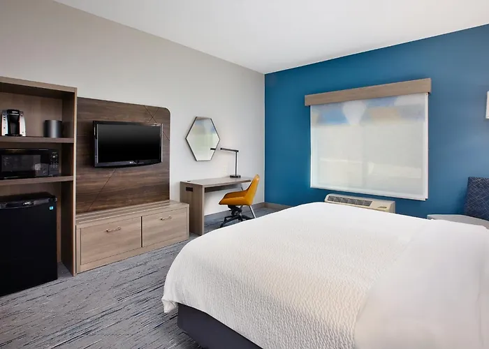 Holiday Inn Express & Suites Sioux Falls Southwest By Ihg