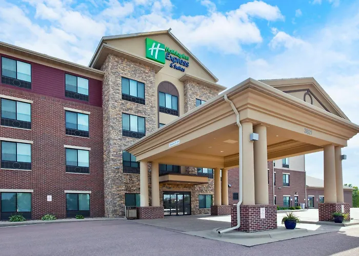 Holiday Inn Express & Suites Sioux Falls Southwest By Ihg