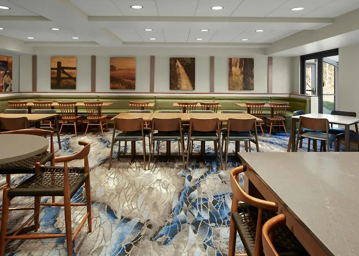 Fairfield Inn & Suites By Marriott Lynchburg Liberty University