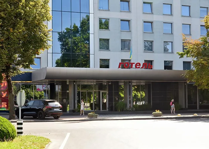 Hotel Mir