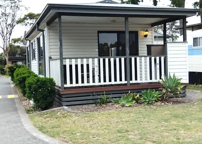 Shoalhaven Heads Village