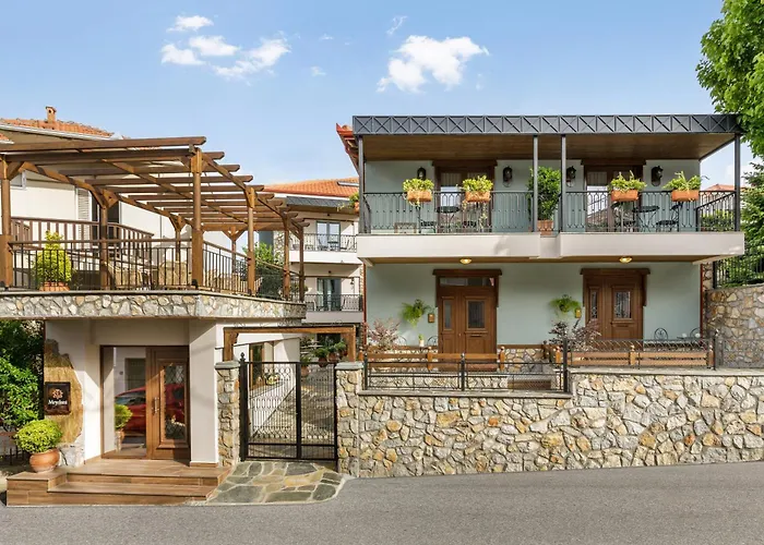Meydani Suites