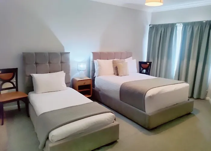 Michelangelos - Rooms, Restaurant & Bar