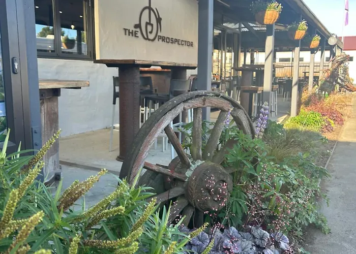 The Prospector Lawrence