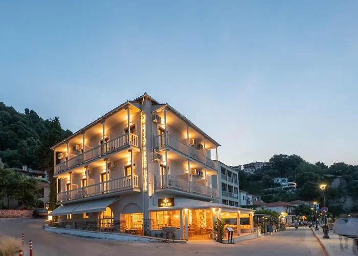 Kelly Beach Hotel
