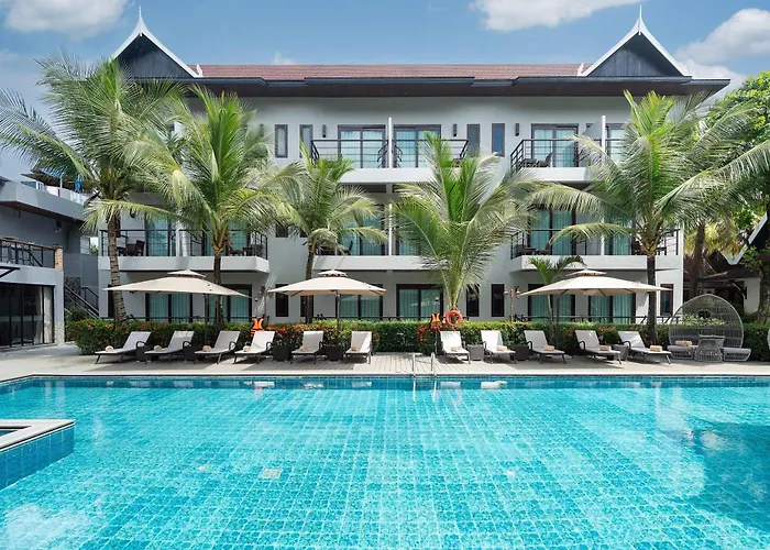 Howard Johnson By Wyndham Phuket Naiyang