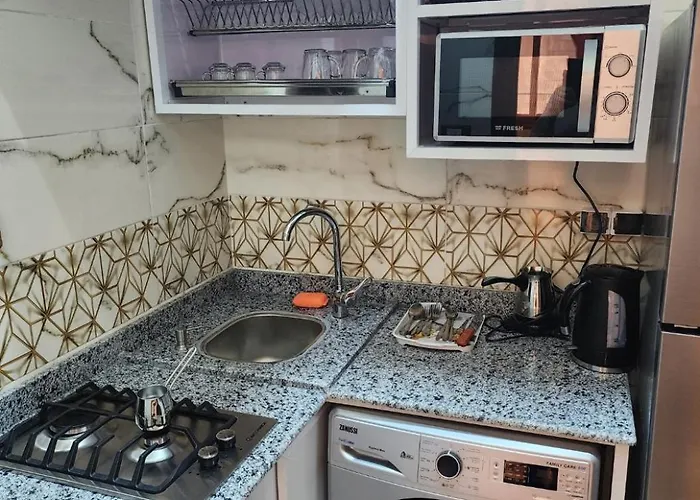 S5Tar Hotel Rooms In Front Of Mansoura University