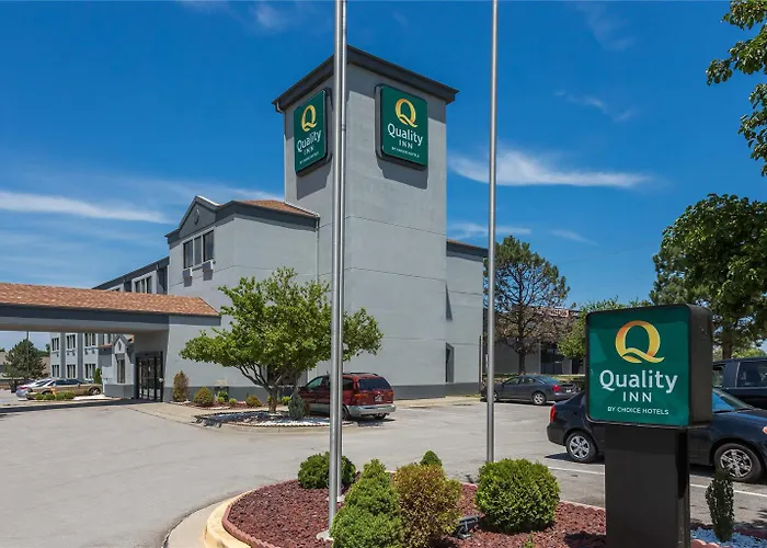 Quality Inn Lees Summit - Kansas City