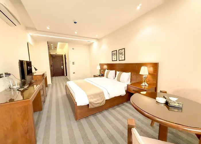 North Paradise Hotel