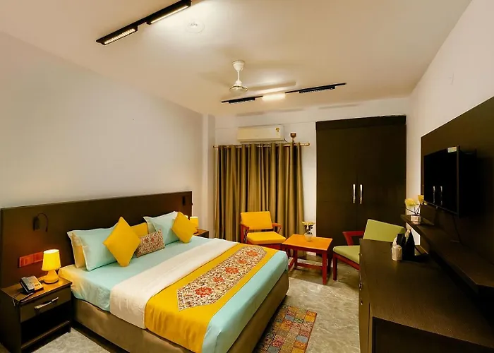 Hotel Aura Residency - A Luxury Hotel & Resort, Haridwar