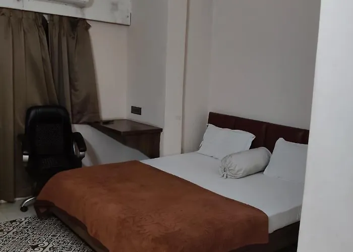 Ten Hotel