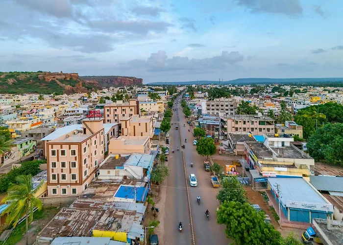 Hotel Grand Heritage Badami