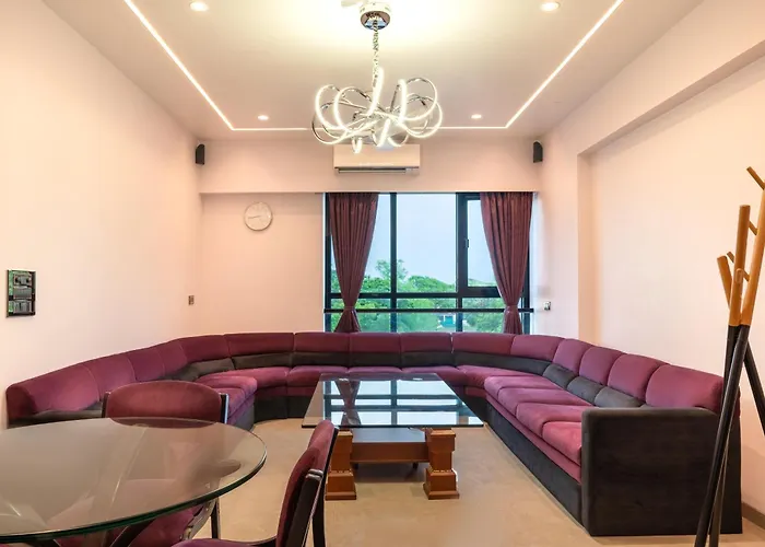 Hotel Royal Palace Jalgaon