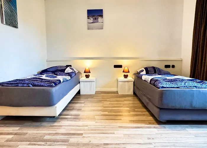 Cozy Ground Floor Retreat In Marx - 33-1