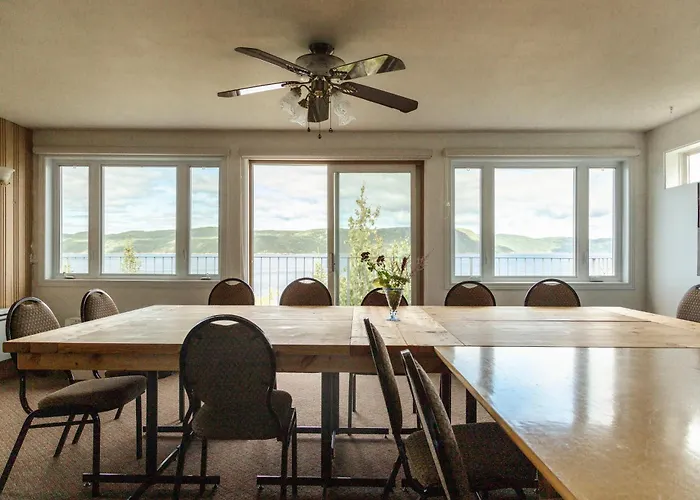 Auberge De La Riviere Saguenay