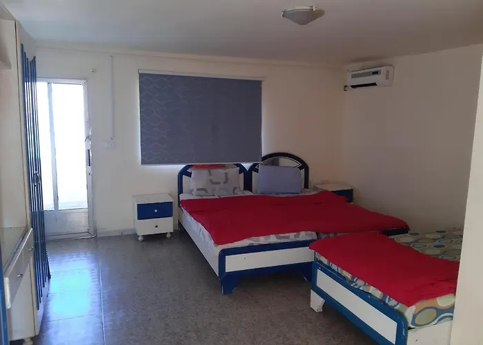 Mounes Hotel