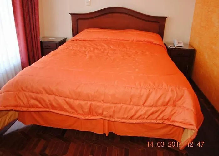 Hotel Perla Del Lago