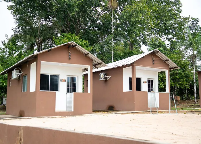 Ybyra Pousada de Selva