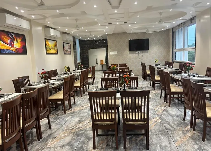 The Skyland Hotel And Restaurant