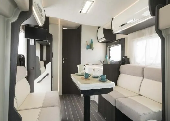 Athens Motorhome Park Kronos 261 Camper